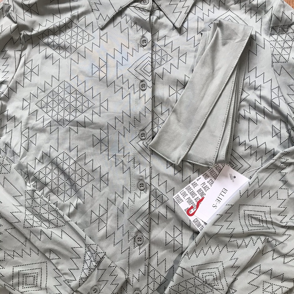 NWT Ellie Shirt-Dress button collar long sleeve
